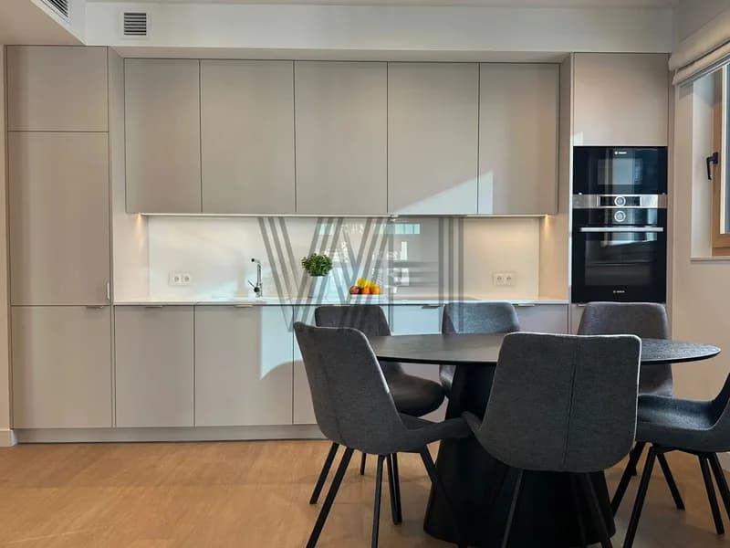 Mieszkanie - Warszawa - Wola - 4 pokoje - 77 m²