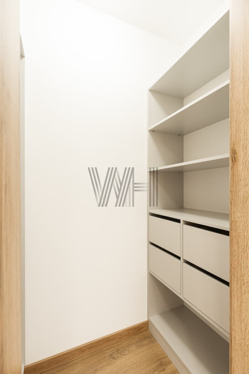 Lokal użytkowy - Warszawa - Włochy - 105 m²/4 pokoje - 14