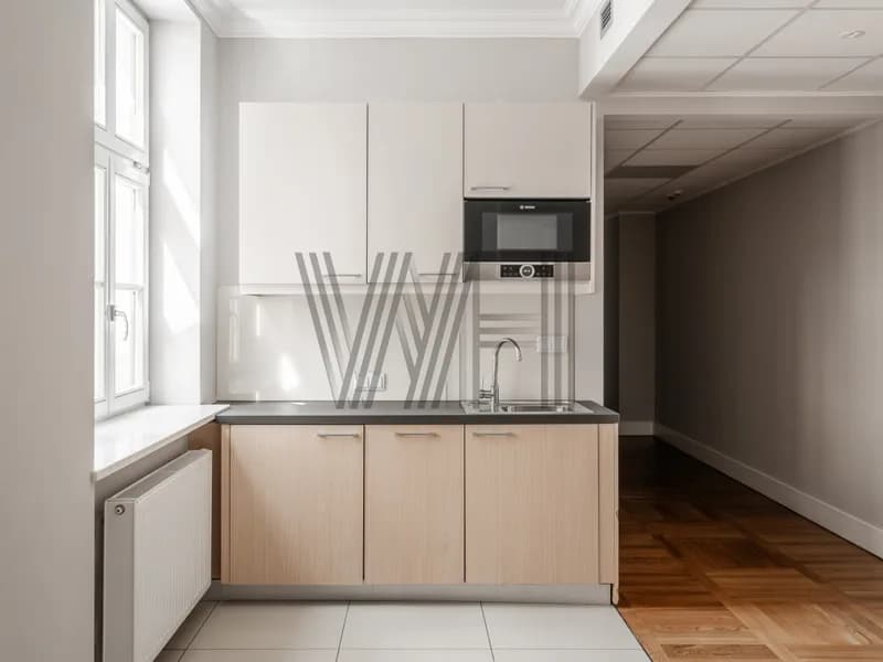 Lokal użytkowy - Warszawa - Śródmieście - 220.29 m²