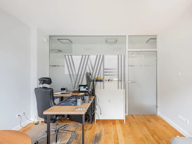 Lokal użytkowy - Warszawa - Wola - 128 m²/5 pokoi