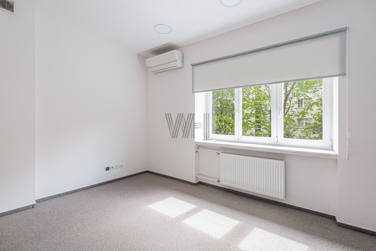 Lokal użytkowy - Warszawa - Śródmieście - 185 m²/6 pokoi - 3