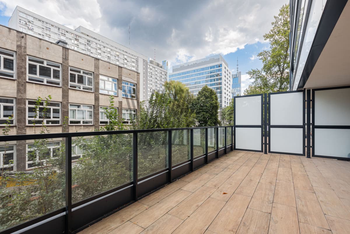 Квартира - Варшава - Wola - 80 м²/3 комнаты - 23