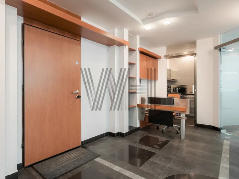 Lokal użytkowy - Warszawa - Śródmieście - 106.35 m²