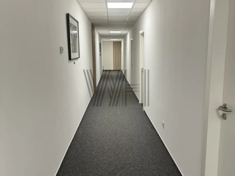 Lokal użytkowy - Warszawa - Śródmieście - 175.4 m²