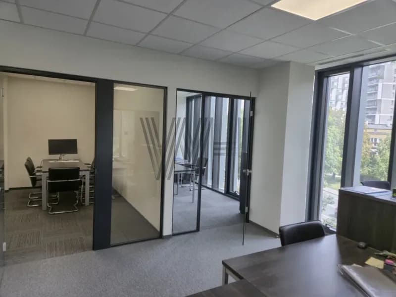 Lokal użytkowy - Warszawa - Wola - 208 m²