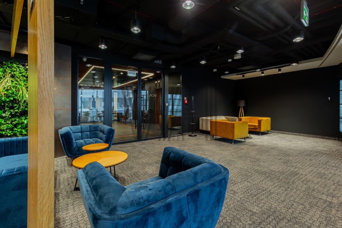 Lokal użytkowy - Warszawa - Śródmieście - 432,46 m²/4 pokoje - 5