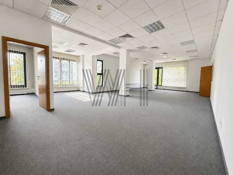 Lokal użytkowy - Warszawa - Śródmieście - 213 m²