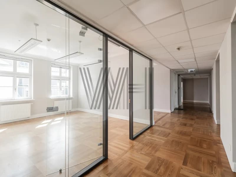 Commercial space - Warsaw - Śródmieście - 220.29 m²