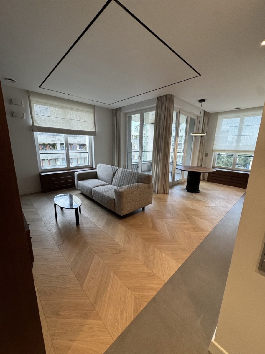 Mieszkanie - Warszawa - Śródmieście - 76 m²/3 pokoje