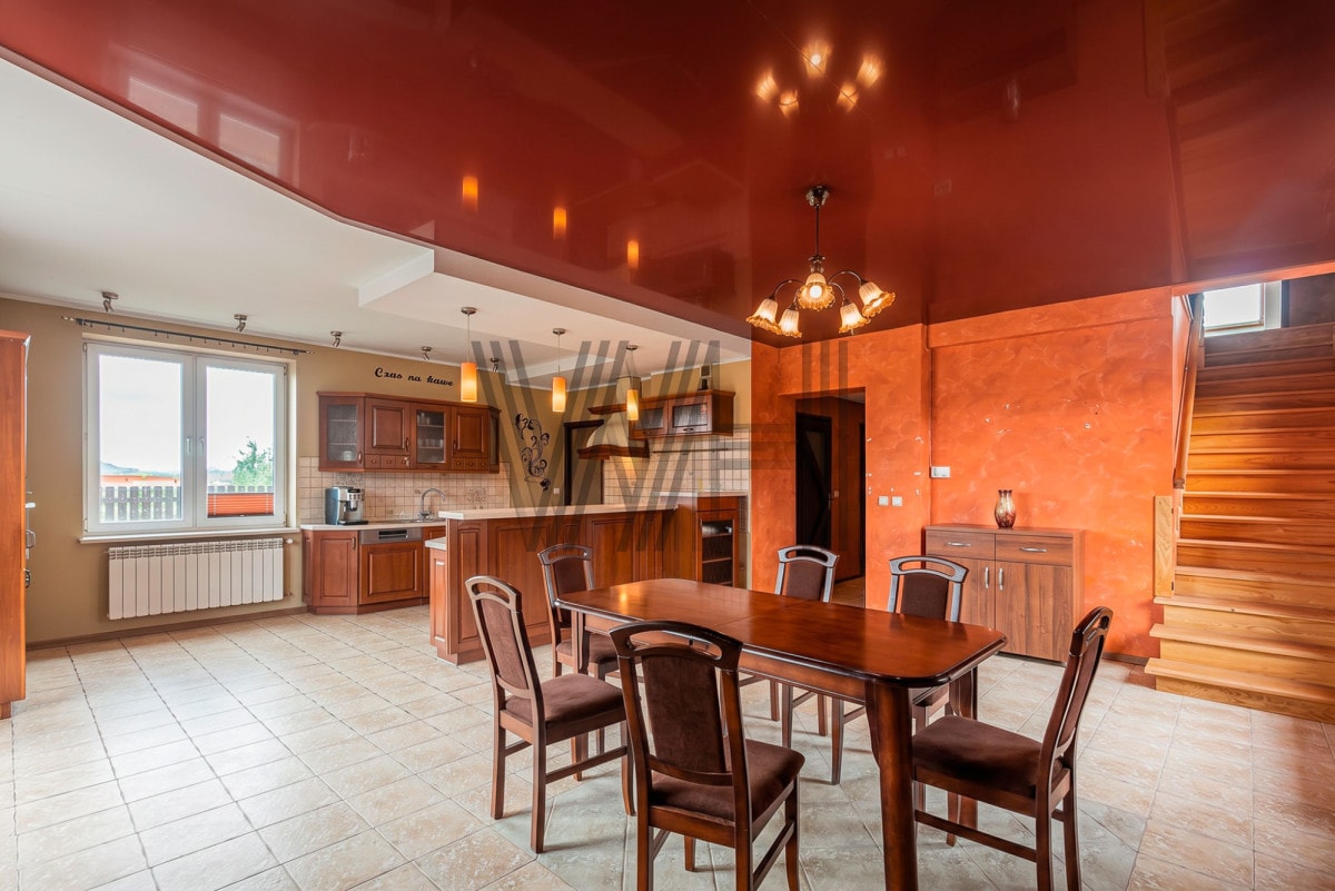 Dom - Pilaszków - 400 m²/8 pokoi - Galeria zdjęć 5