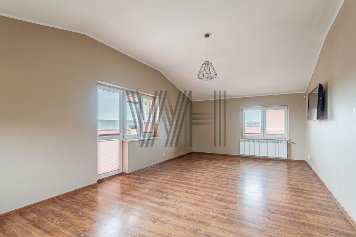 Dom - Pilaszków - 400 m²/8 pokoi - Galeria zdjęć 11